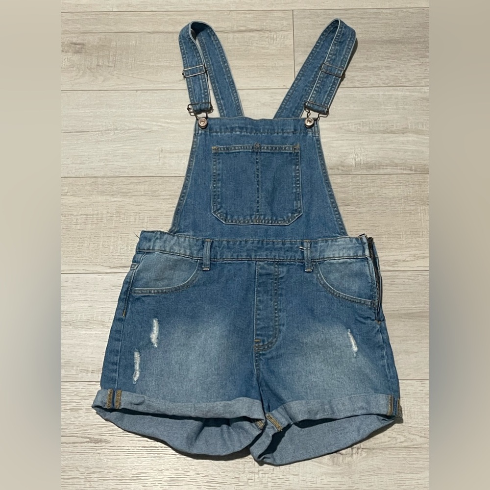 Forever 21, Jean overalls.